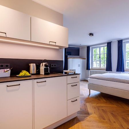 Logierhaus Rheintoreins Рийс Екстериор снимка